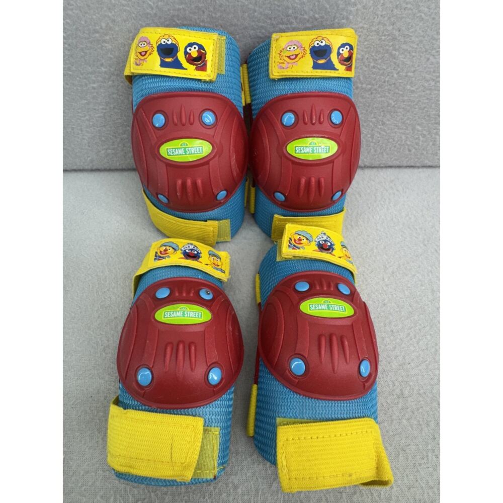 VTG Sesame Street Knee Elbow Pads Kids Bike Skate Safety Gear Set